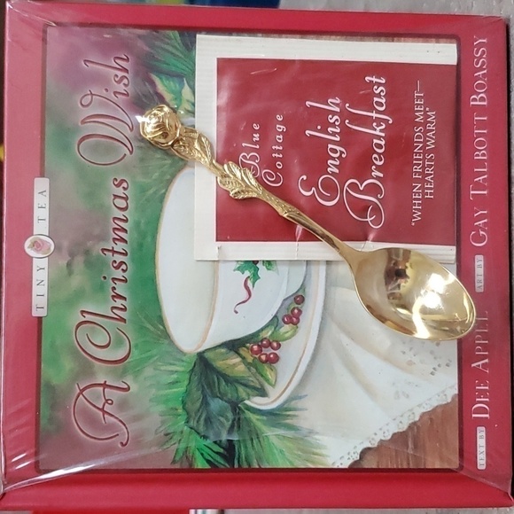 NWT Vintage Collectable 2001 Tiny Tea A Christmas Wish Book - Picture 1 of 4